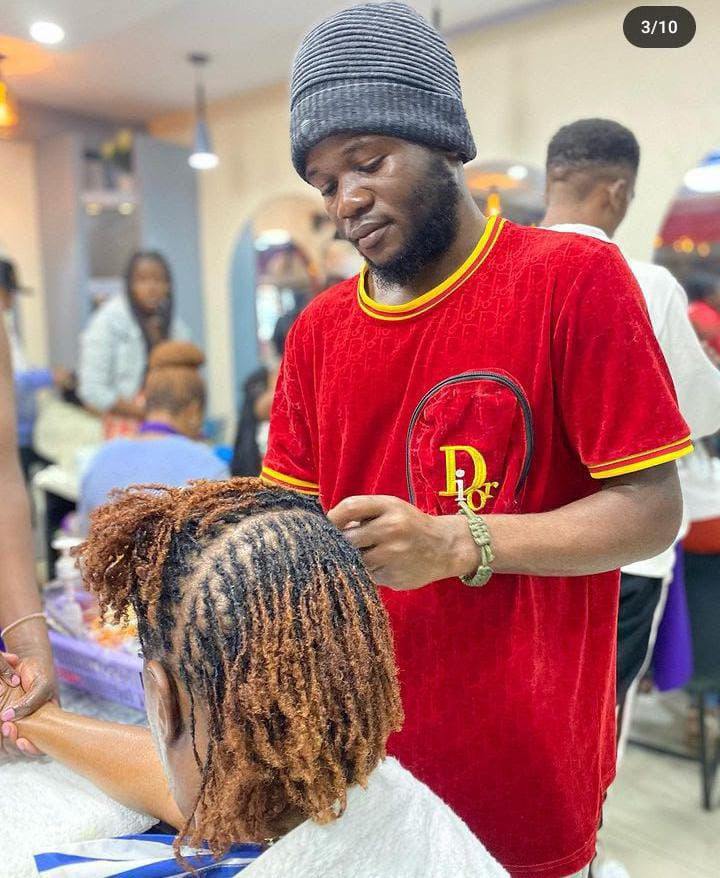 Jacob Locs professional stylist